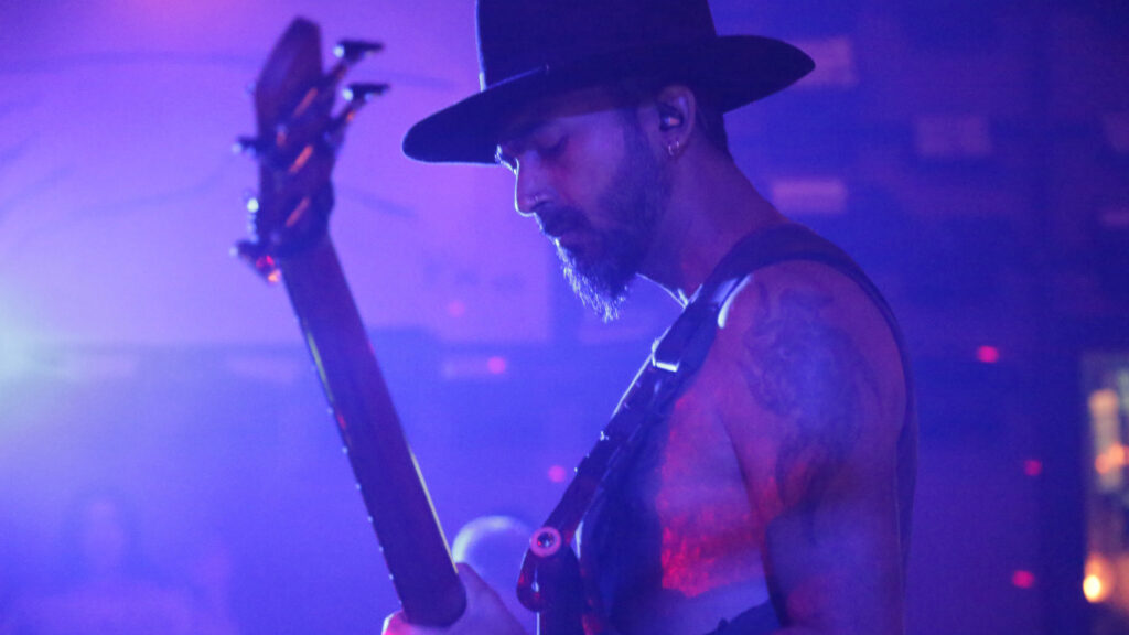 Tas performing at The Study